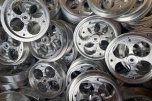 五金零部件、機(jī)械設(shè)備的除油除銹等清洗工作使用哪種設(shè)備較好？