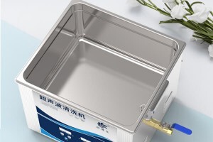 最適合清潔保持器的超聲波清洗器，應(yīng)該具備哪些關(guān)鍵特性？
