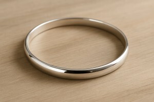 銀器能用超聲波清洗嗎？選對方法，潔凈如新不傷器